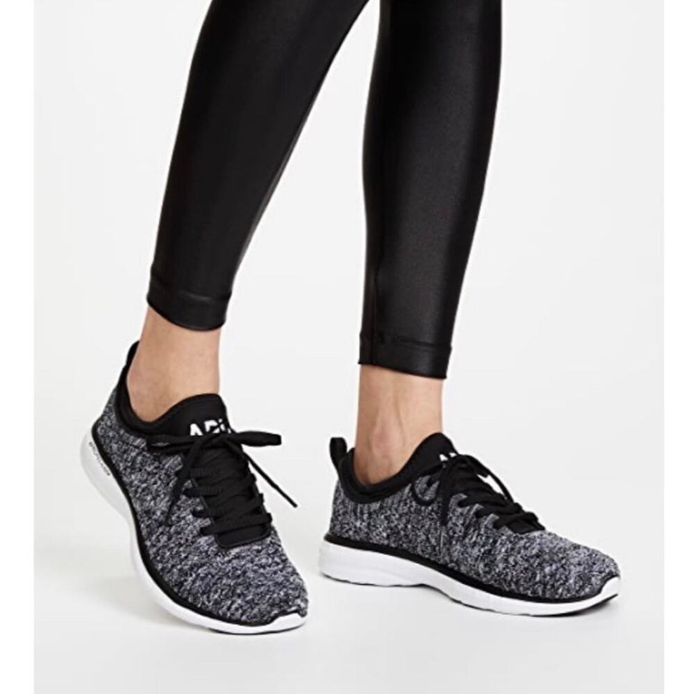 APL TechLoom Phantom W Sneakers Women's 5.5 Black White Melange NEW